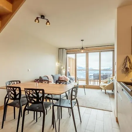 Apartment Luxurious Duplex For 4-7p With Large Terrace And Pool In Ski-in Ski-out 5* Building Bourg-Saint-Maurice