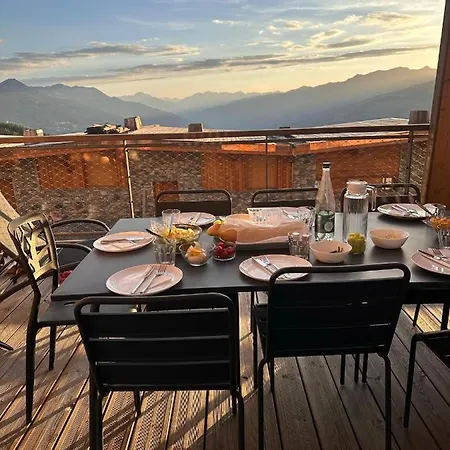 Luxurious Duplex For 4-7p With Large Terrace And Pool In Ski-in Ski-out 5* Building