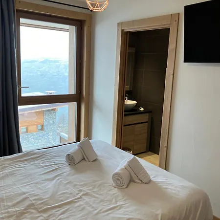 Luxurious Duplex For 4-7p With Large Terrace And Pool In Ski-in Ski-out 5* Building *